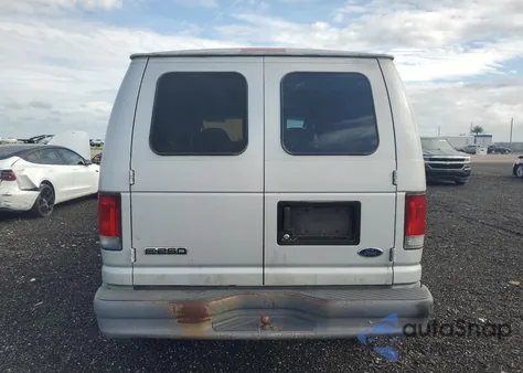 2006 Ford Econoline E250 Van z USA, uszkodzony, nr VIN 1FTNE24W16HA74328